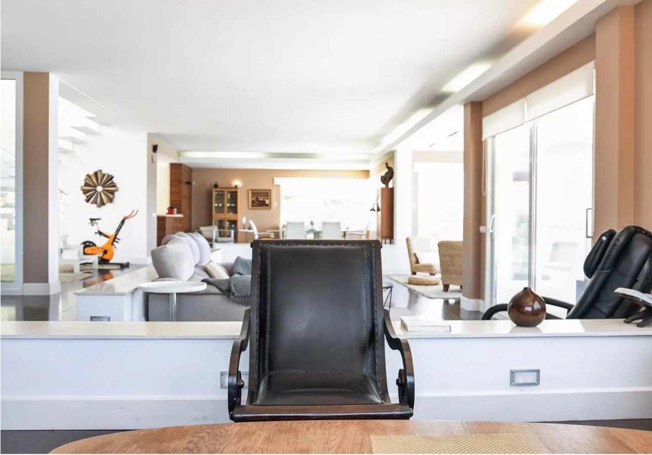 Lujosa Villa Piscina 25 Metros Suit 60M2 Spa Sauna サアラ・デ・ロス・アトゥネス エクステリア 写真