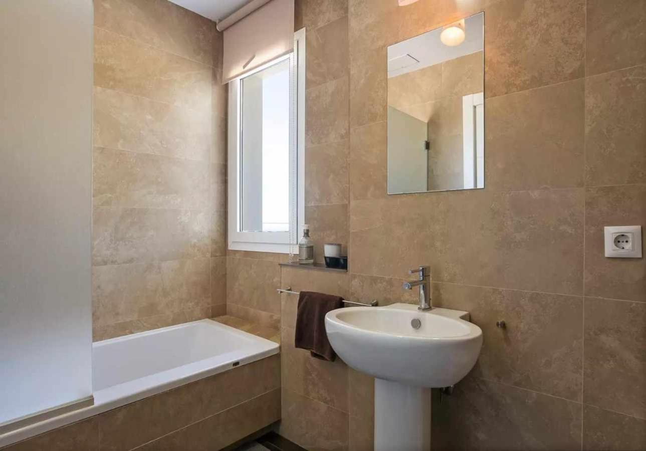 Lujosa Villa Piscina 25 Metros Suit 60M2 Spa Sauna サアラ・デ・ロス・アトゥネス エクステリア 写真